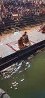 HH Swamiji performs Ganga Arati at Raja Ghat (26.03.2025)